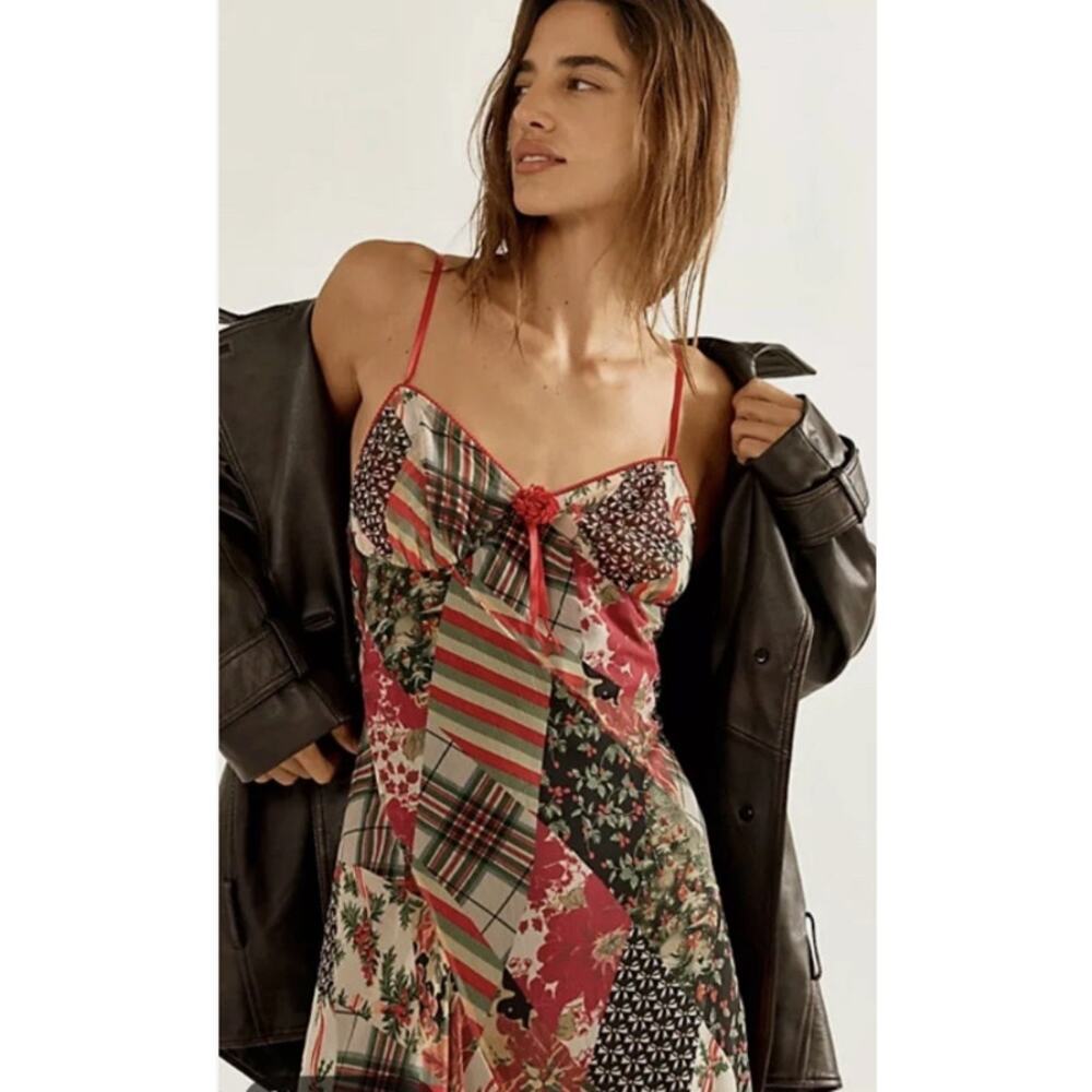 Free People Tis The Season Printed Patchwork Plaid Mistletoe Maxi Dress 6 - Picture 3 of 8